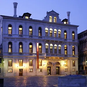 https://ruzzini-palace.hotelslidodijesolo.com